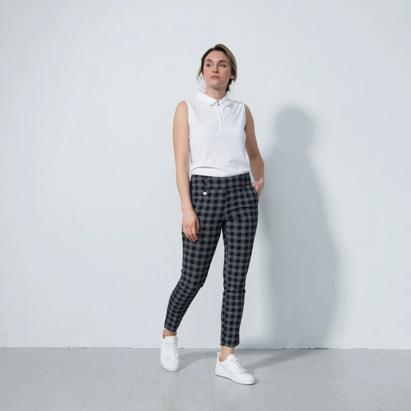 Daily Sport: Women's Barrie Magic Printed Check Ankle Pants