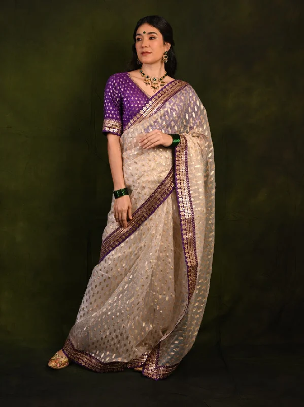 Women's Organza Designer Saree with Embroidered Unstitched Blouse S2015